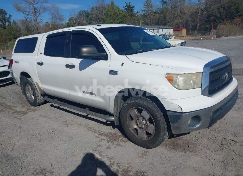 2010 Toyota Tundra CREWMAX SR5 (VIN 5TFEY5F16AX078206) main photo
