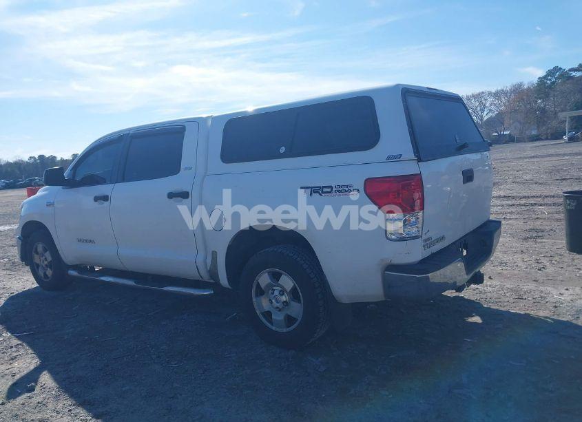 Photo 3 of 2010 Toyota Tundra CREWMAX SR5 (VIN 5TFEY5F16AX078206)