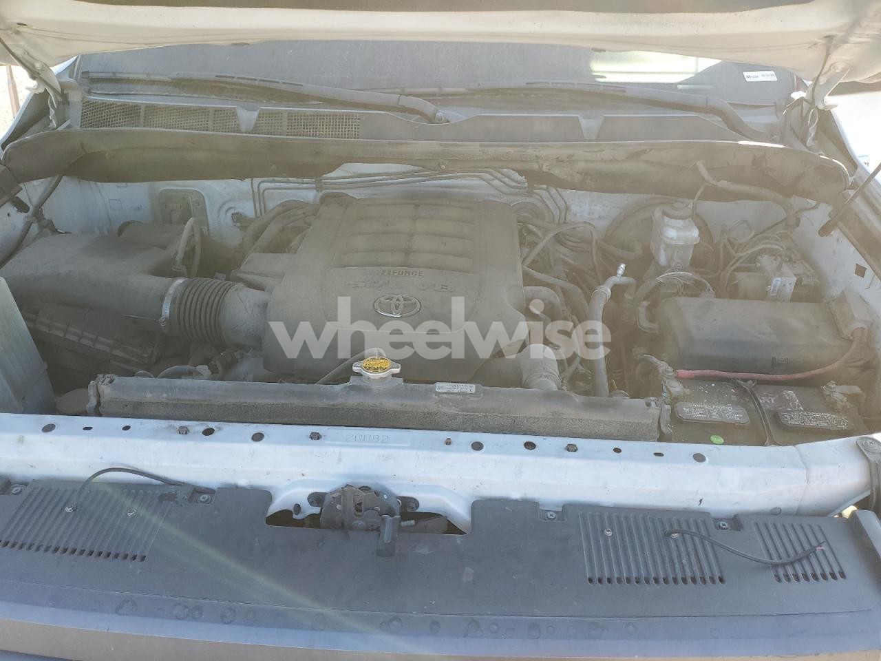 Photo 11 of 2015 TOYOTA TUNDRA CREWMAX SR5 (VIN 5TFEY5F16FX192178)