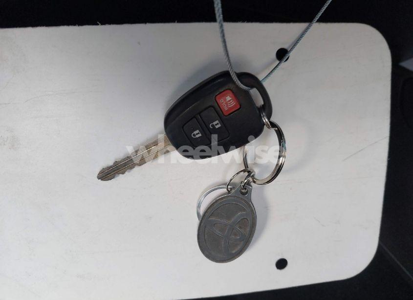 Photo 11 of 2021 Toyota Tundra SR5 (VIN 5TFEY5F16MX288471)