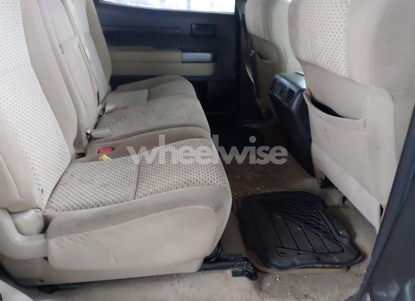 Photo 8 of 2010 Toyota Tundra GRADE 5.7L V8 (VIN 5TFEY5F17AX082748)