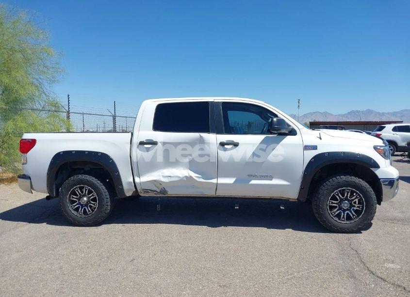 Photo 13 of 2010 Toyota Tundra GRADE 5.7L V8 (VIN 5TFEY5F17AX092678)