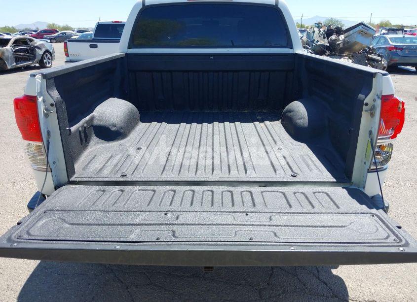 Photo 17 of 2010 Toyota Tundra GRADE 5.7L V8 (VIN 5TFEY5F17AX092678)