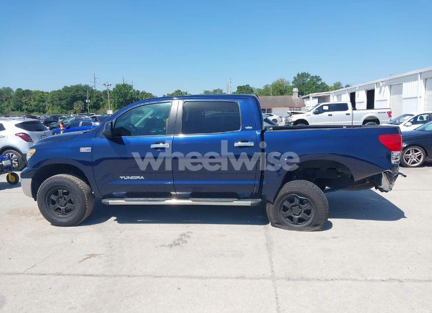 Photo 14 of 2011 Toyota Tundra GRADE 5.7L V8 (VIN 5TFEY5F17BX103583)