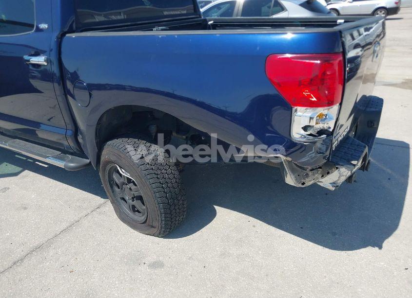 Photo 6 of 2011 Toyota Tundra GRADE 5.7L V8 (VIN 5TFEY5F17BX103583)