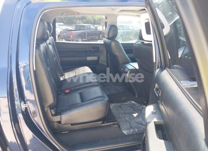 Photo 8 of 2011 Toyota Tundra GRADE 5.7L V8 (VIN 5TFEY5F17BX103583)