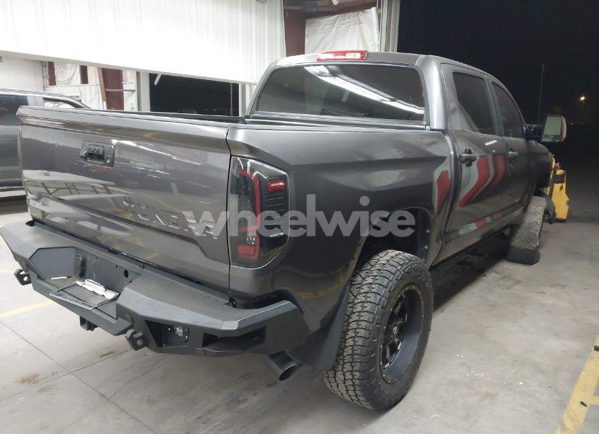 Photo 4 of 2015 Toyota Tundra SR5 5.7L V8 (VIN 5TFEY5F17FX175096)
