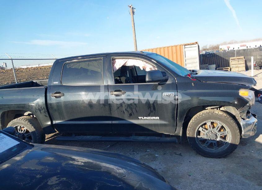 Photo 13 of 2015 Toyota Tundra SR5 5.7L V8 (VIN 5TFEY5F17FX179679)