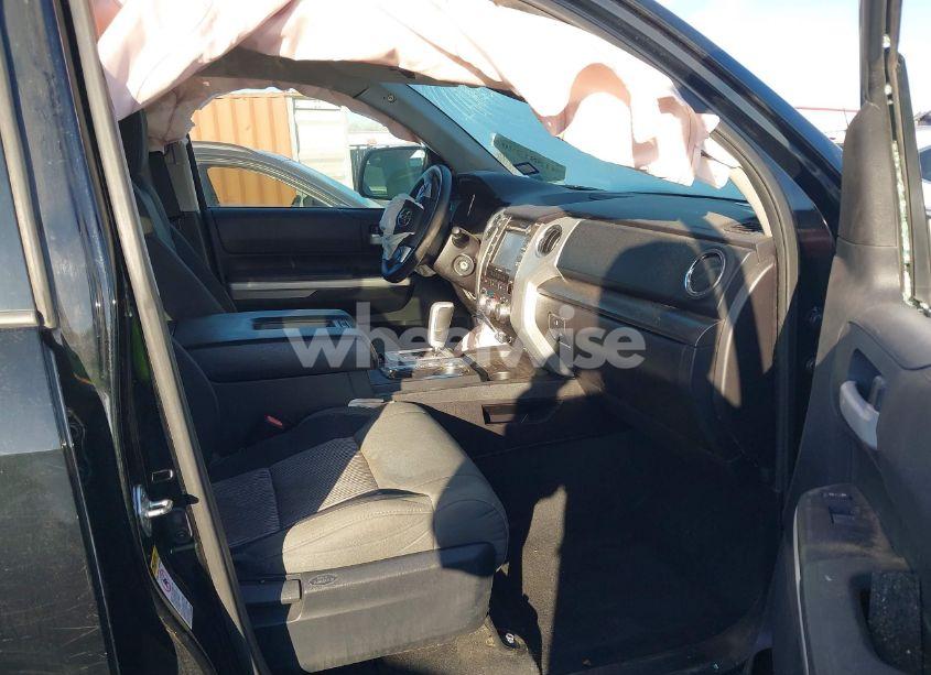 Photo 5 of 2015 Toyota Tundra SR5 5.7L V8 (VIN 5TFEY5F17FX179679)