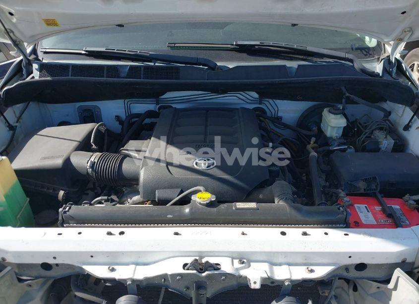 Photo 10 of 2011 Toyota Tundra GRADE 5.7L V8 (VIN 5TFEY5F18BX105276)