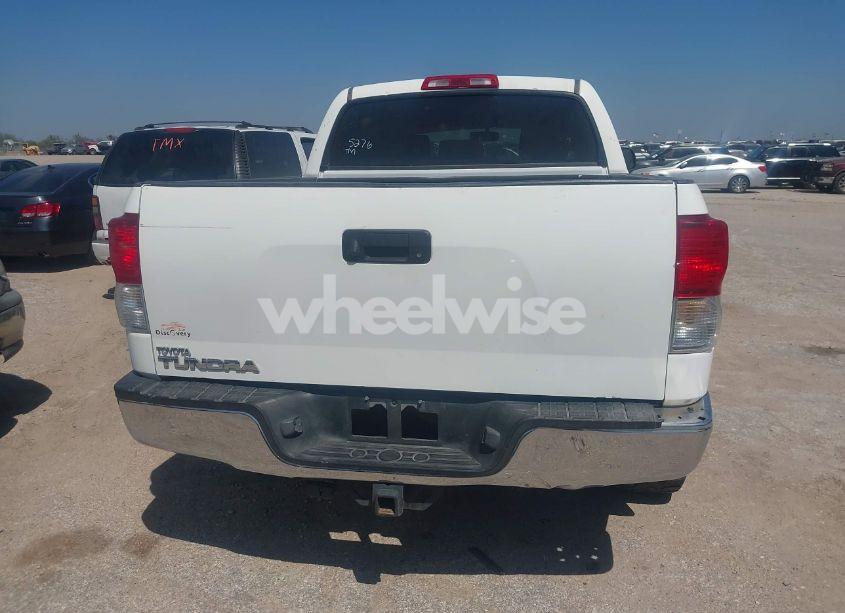 Photo 16 of 2011 Toyota Tundra GRADE 5.7L V8 (VIN 5TFEY5F18BX105276)