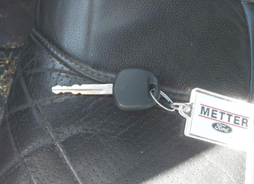 Photo 11 of 2014 Toyota Tundra SR5 5.7L V8 (VIN 5TFEY5F18EX156409)