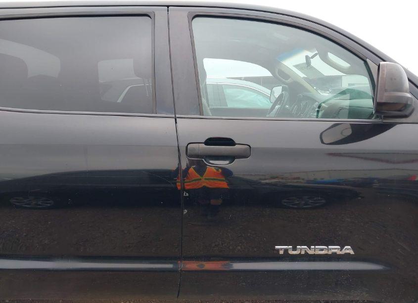 Photo 13 of 2010 Toyota Tundra GRADE 5.7L V8 (VIN 5TFEY5F19AX080855)