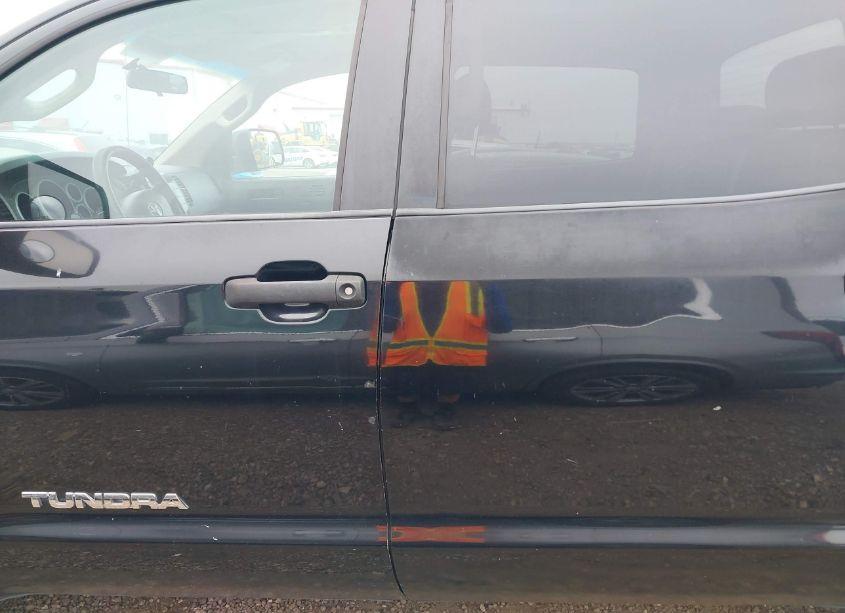 Photo 14 of 2010 Toyota Tundra GRADE 5.7L V8 (VIN 5TFEY5F19AX080855)