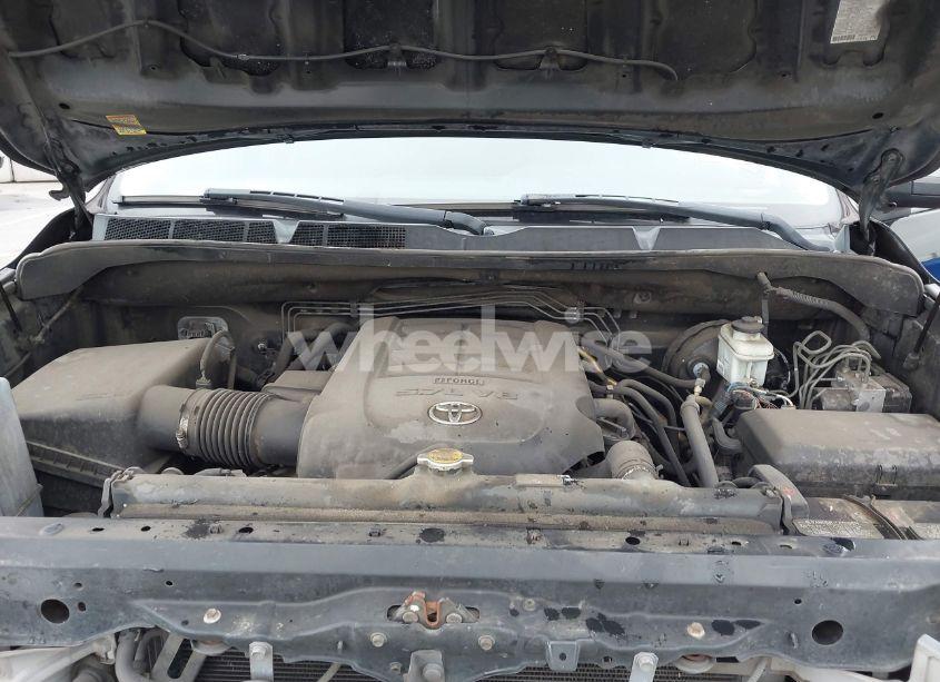 Photo 10 of 2011 Toyota Tundra GRADE 5.7L V8 (VIN 5TFEY5F19BX110938)