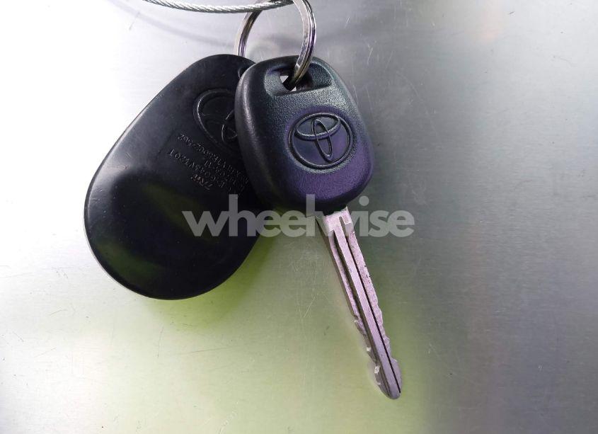 Photo 11 of 2011 Toyota Tundra GRADE 5.7L V8 (VIN 5TFEY5F19BX110938)