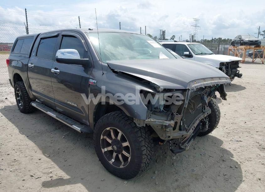 2013 Toyota Tundra GRADE 5.7L V8 (VIN 5TFEY5F19DX138208) main photo