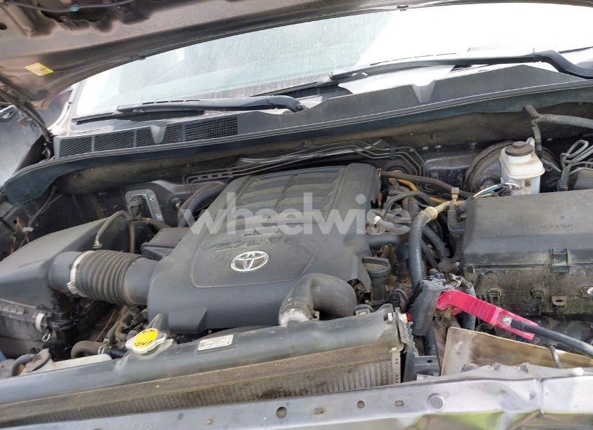 Photo 10 of 2013 Toyota Tundra GRADE 5.7L V8 (VIN 5TFEY5F19DX138208)