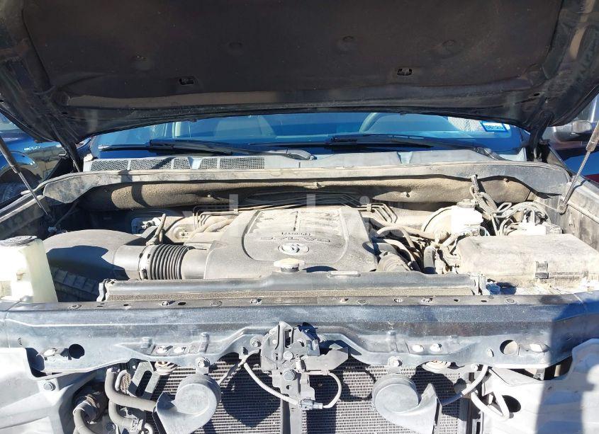 Photo 10 of 2014 Toyota Tundra SR5 5.7L V8 (VIN 5TFEY5F19EX171825)