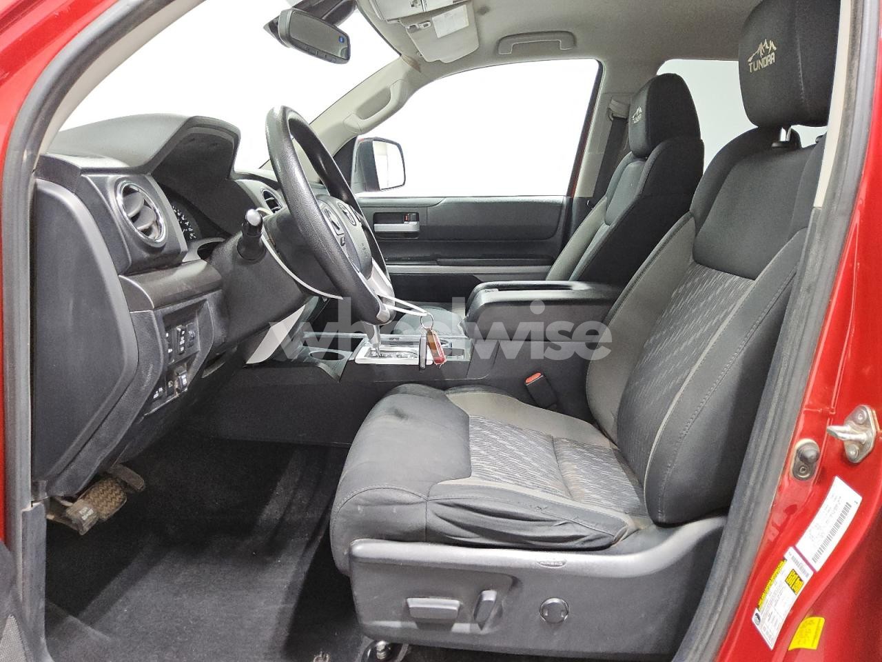 Photo 7 of 2020 TOYOTA TUNDRA CREWMAX SR5 (VIN 5TFEY5F19LX258122)