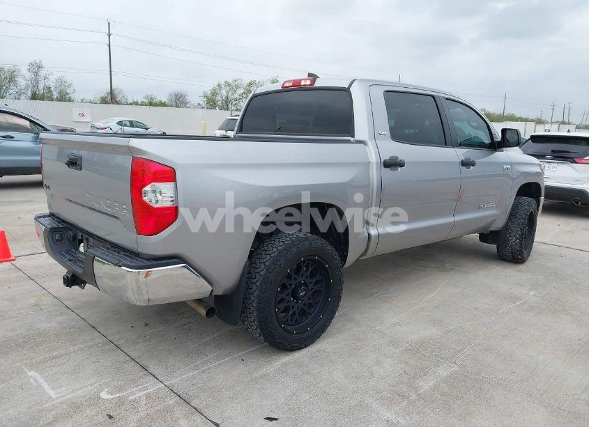 Photo 4 of 2021 Toyota Tundra SR5 (VIN 5TFEY5F19MX299576)
