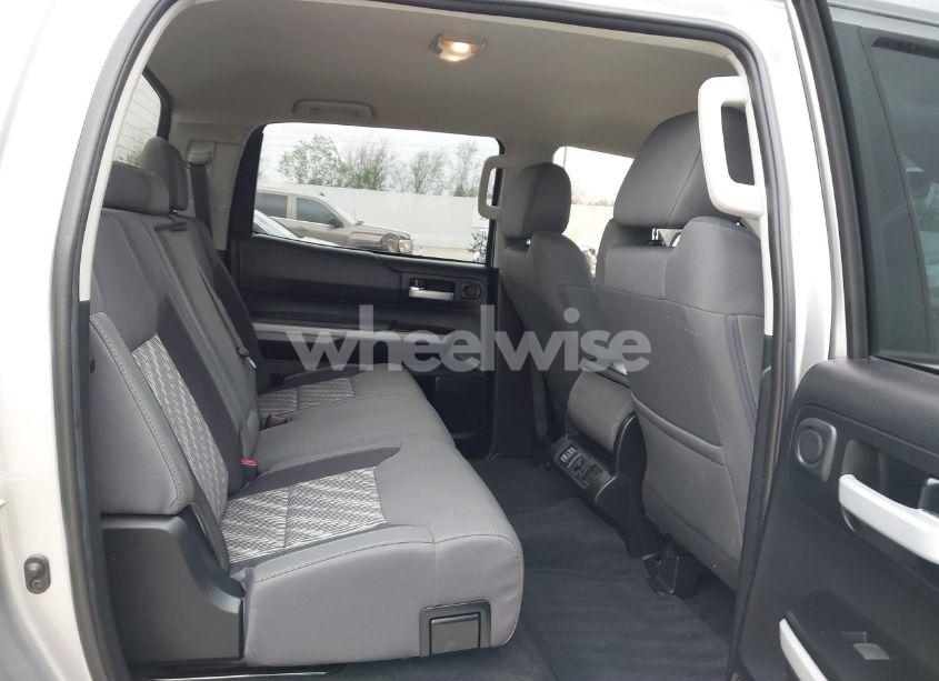 Photo 8 of 2021 Toyota Tundra SR5 (VIN 5TFEY5F19MX299576)