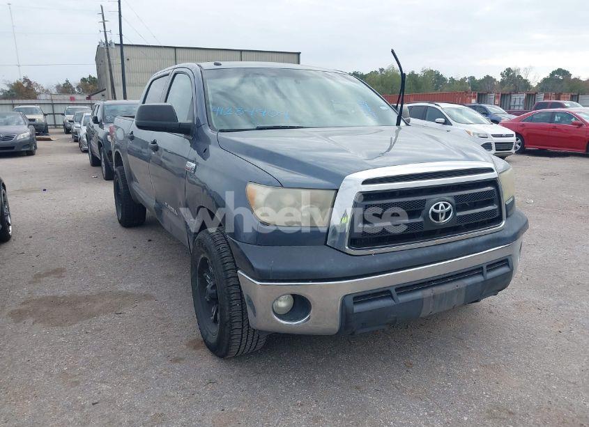 2010 Toyota Tundra CREWMAX SR5 (VIN 5TFEY5F1XAX078905) main photo