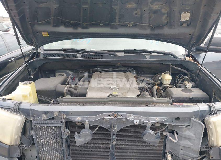 Photo 10 of 2010 Toyota Tundra CREWMAX SR5 (VIN 5TFEY5F1XAX078905)