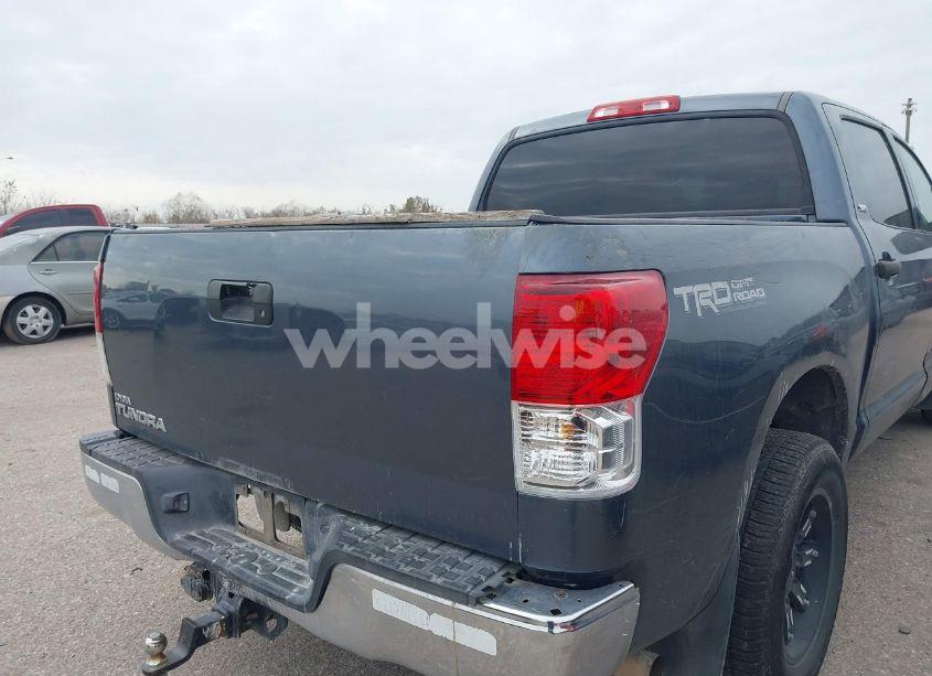 Photo 18 of 2010 Toyota Tundra CREWMAX SR5 (VIN 5TFEY5F1XAX078905)