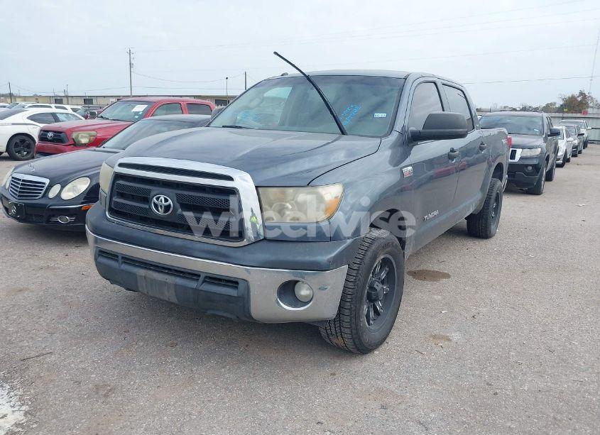 Photo 2 of 2010 Toyota Tundra CREWMAX SR5 (VIN 5TFEY5F1XAX078905)