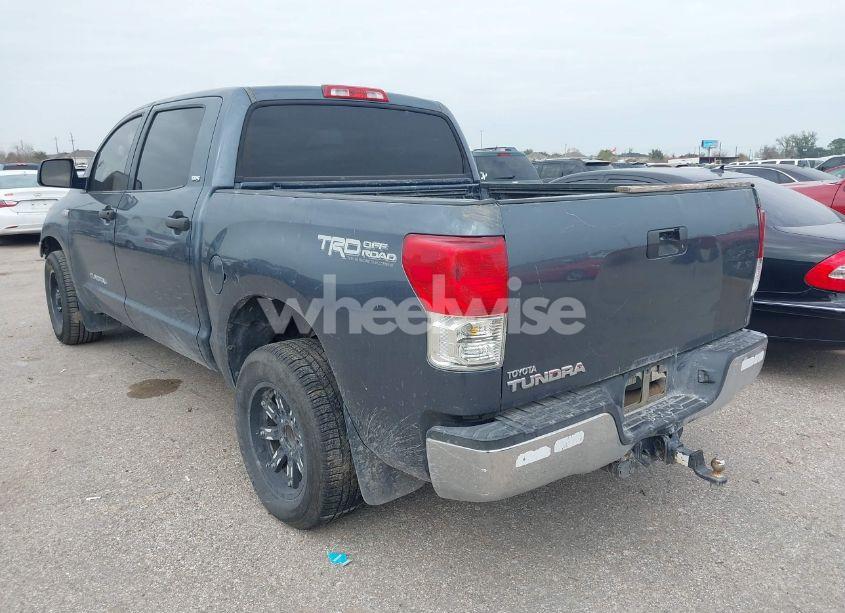 Photo 3 of 2010 Toyota Tundra CREWMAX SR5 (VIN 5TFEY5F1XAX078905)