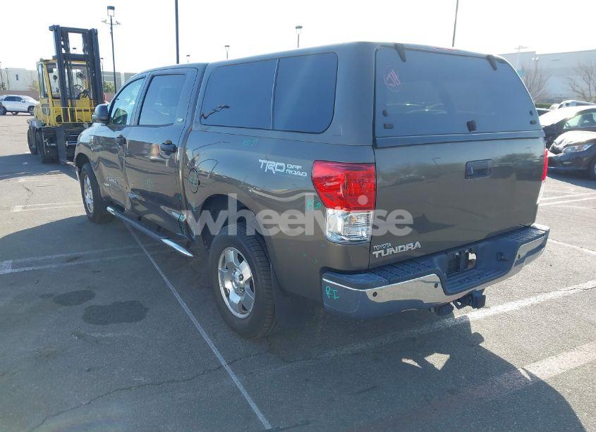 Photo 3 of 2012 Toyota Tundra GRADE 5.7L V8 (VIN 5TFEY5F1XCX128821)
