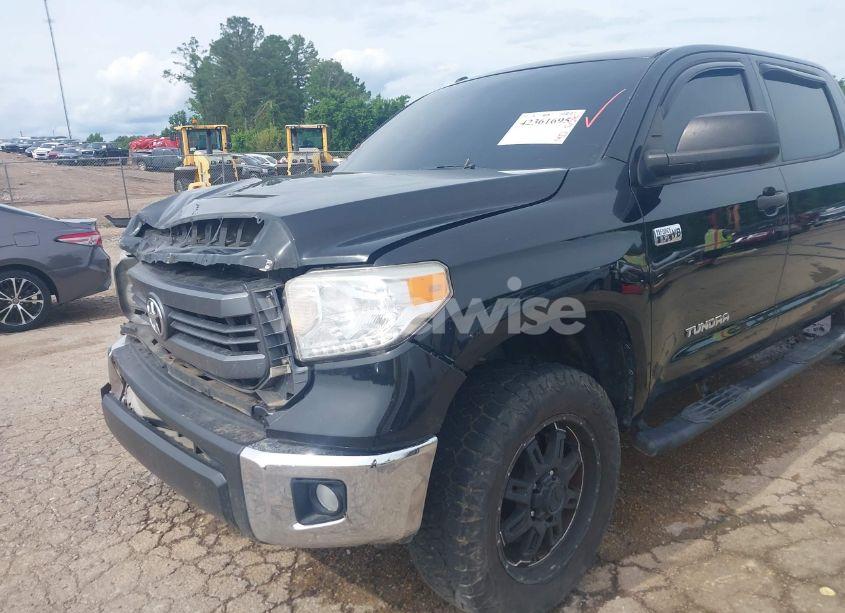 Photo 19 of 2015 Toyota Tundra SR5 5.7L V8 (VIN 5TFEY5F1XFX179062)