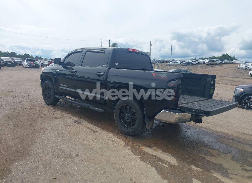 Photo 3 of 2015 Toyota Tundra SR5 5.7L V8 (VIN 5TFEY5F1XFX179062)