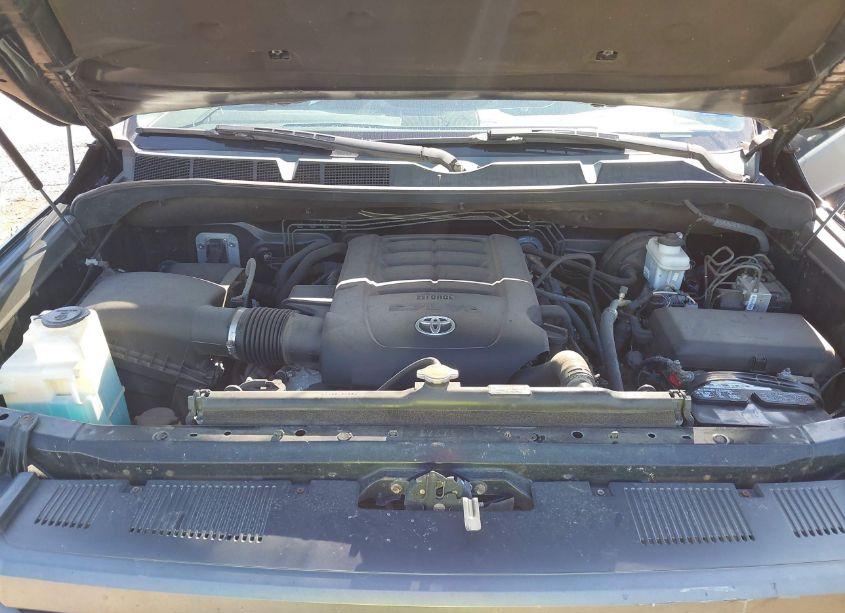 Photo 10 of 2015 Toyota Tundra SR5 5.7L V8 (VIN 5TFEY5F1XFX191941)