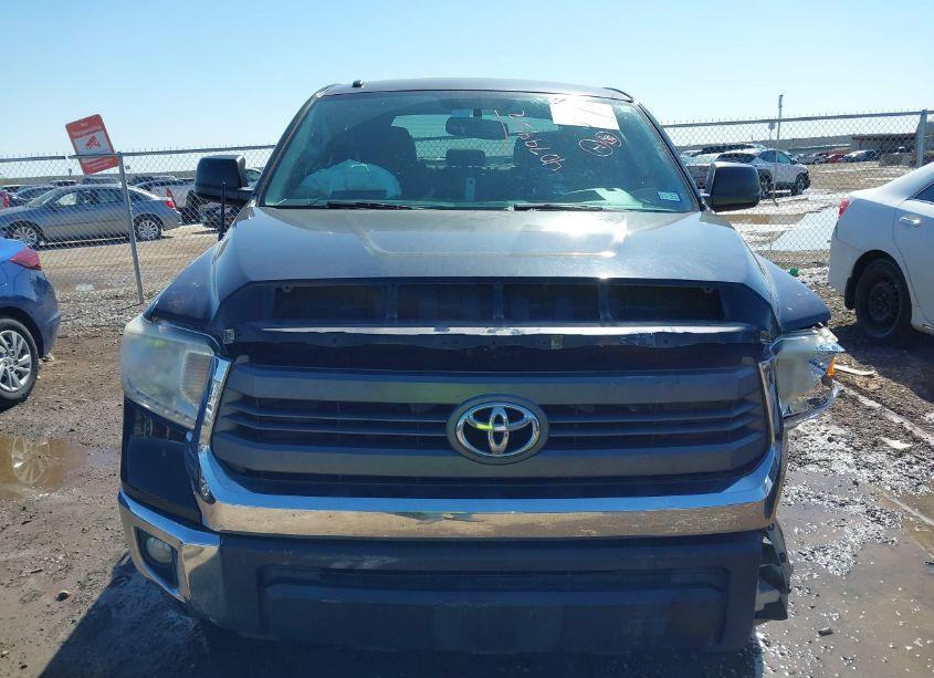 Photo 13 of 2015 Toyota Tundra SR5 5.7L V8 (VIN 5TFEY5F1XFX191941)