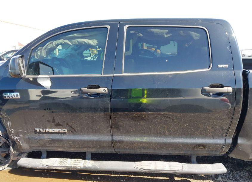 Photo 15 of 2015 Toyota Tundra SR5 5.7L V8 (VIN 5TFEY5F1XFX191941)