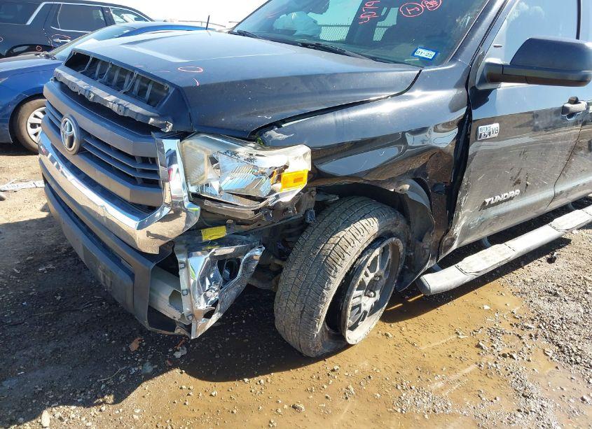 Photo 6 of 2015 Toyota Tundra SR5 5.7L V8 (VIN 5TFEY5F1XFX191941)