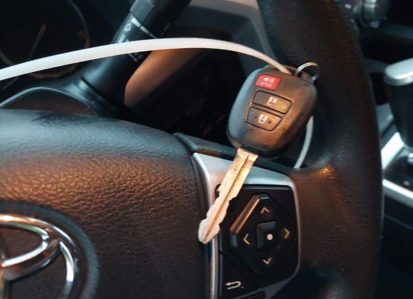 Photo 11 of 2020 Toyota Tundra SR5 (VIN 5TFEY5F1XLX259960)