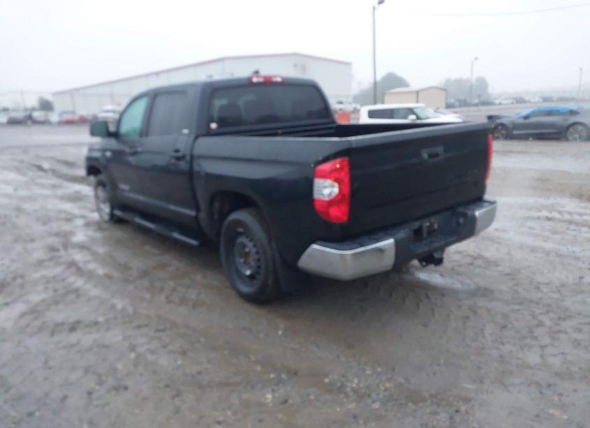 Photo 3 of 2020 Toyota Tundra SR5 (VIN 5TFEY5F1XLX259960)