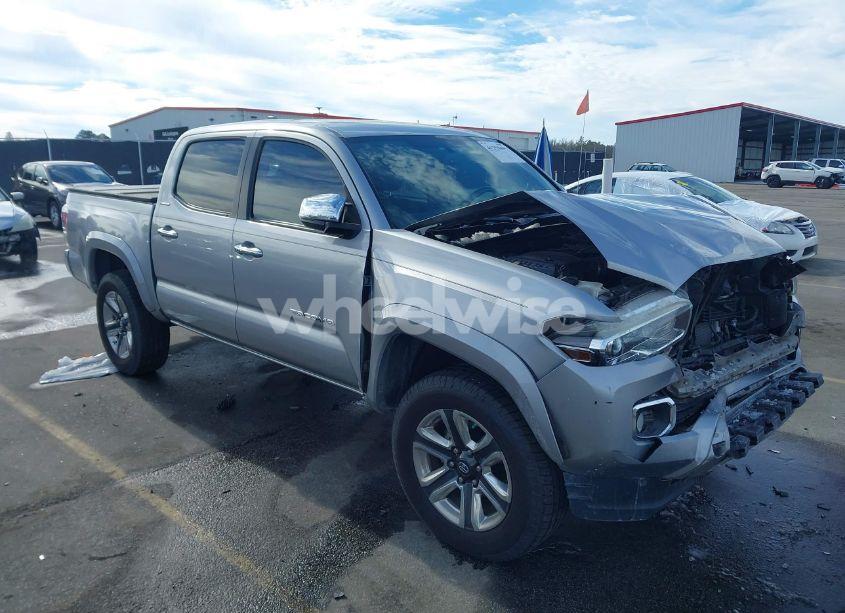2017 Toyota Tacoma LIMITED (VIN 5TFEZ5CN2HX021712) main photo