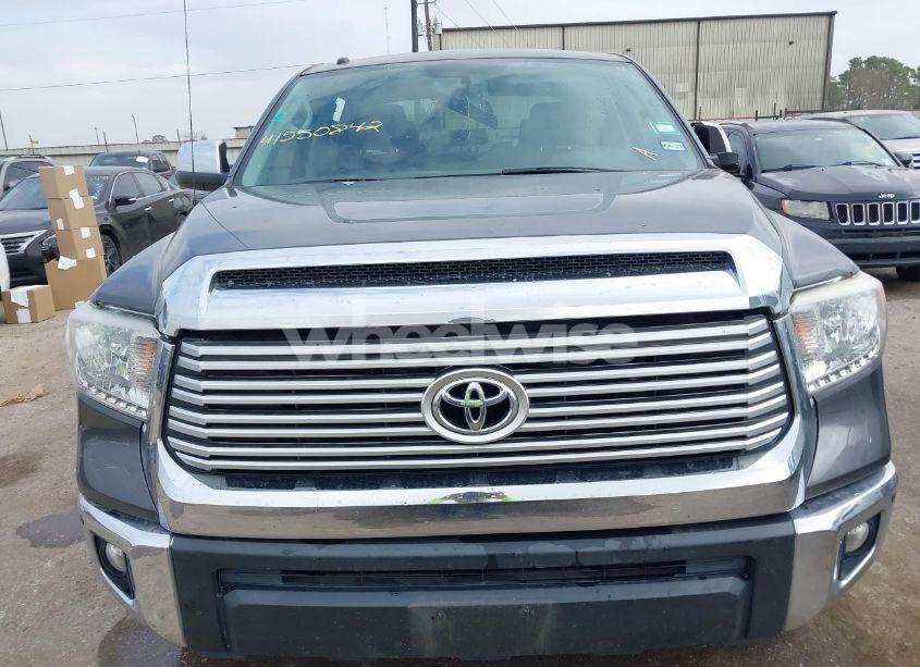 Photo 12 of 2017 Toyota Tundra LIMITED 5.7L V8 (VIN 5TFFW5F17HX213195)