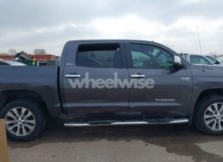 Photo 13 of 2017 Toyota Tundra LIMITED 5.7L V8 (VIN 5TFFW5F17HX213195)