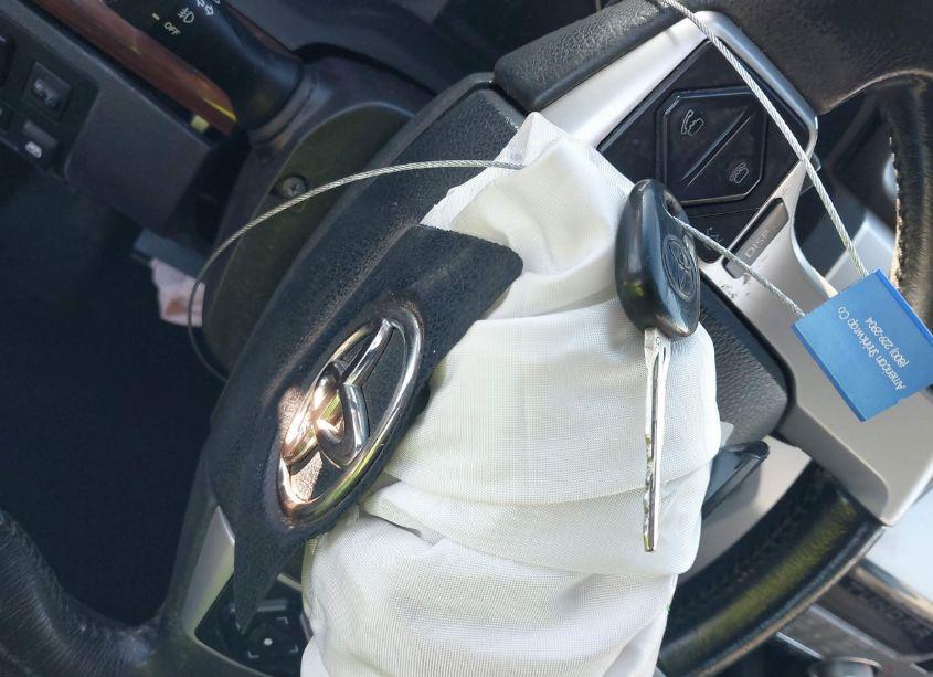 Photo 11 of 2016 Toyota Tundra LIMITED 5.7L V8 (VIN 5TFFW5F19GX205145)