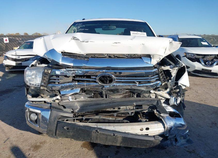 Photo 12 of 2016 Toyota Tundra LIMITED 5.7L V8 (VIN 5TFFW5F19GX205145)