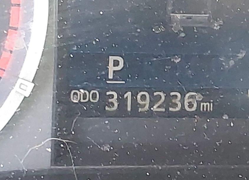 Photo 15 of 2016 Toyota Tundra LIMITED 5.7L V8 (VIN 5TFFW5F19GX205145)