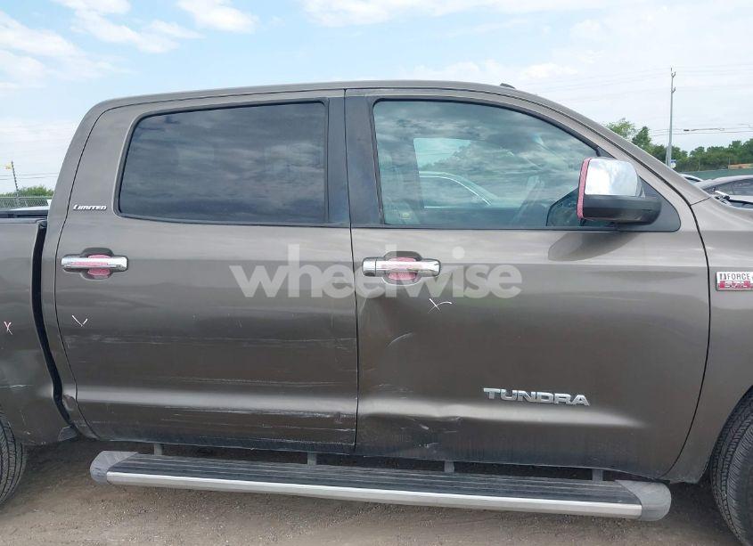 Photo 13 of 2010 Toyota Tundra LIMITED 5.7L V8 (VIN 5TFFY5F11AX093409)