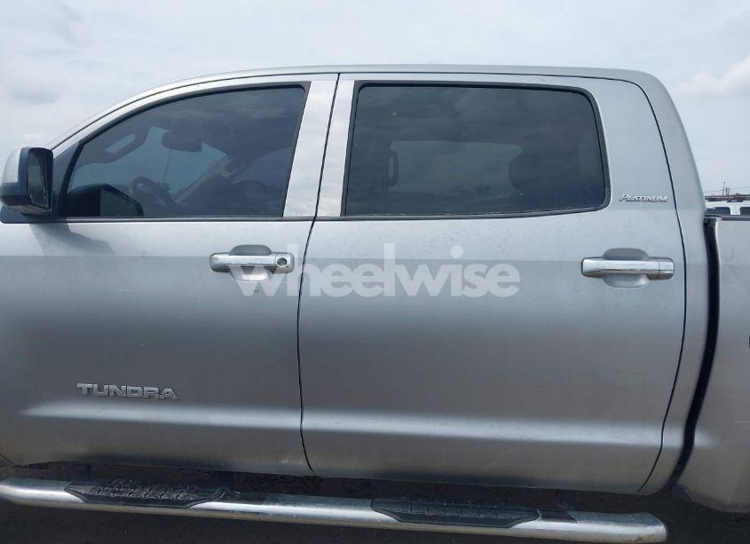 Photo 14 of 2013 Toyota Tundra PLATINUM 5.7L V8 (VIN 5TFFY5F14DX139769)