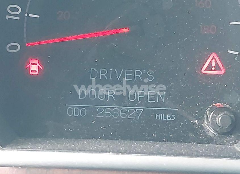 Photo 15 of 2013 Toyota Tundra PLATINUM 5.7L V8 (VIN 5TFFY5F14DX139769)