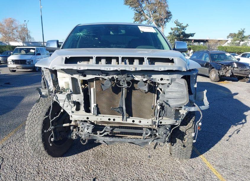 Photo 13 of 2021 Toyota Tundra LIMITED (VIN 5TFFY5F14MX287937)